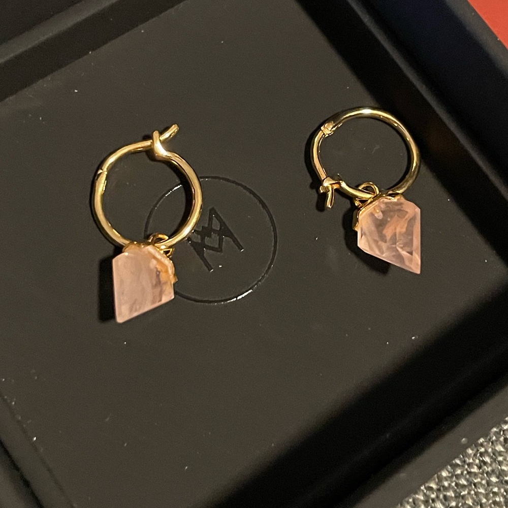 MISSOMA - Mini shield hoop earrings - 18 ct Gold Plated Vermeil/Rose Quartz -NEW